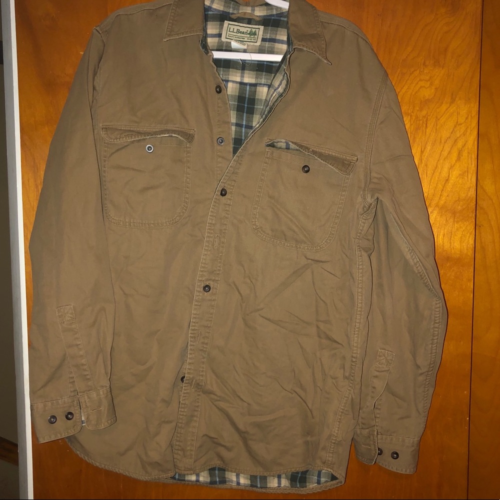 Men L.L. Bean tan flannel lined button down M